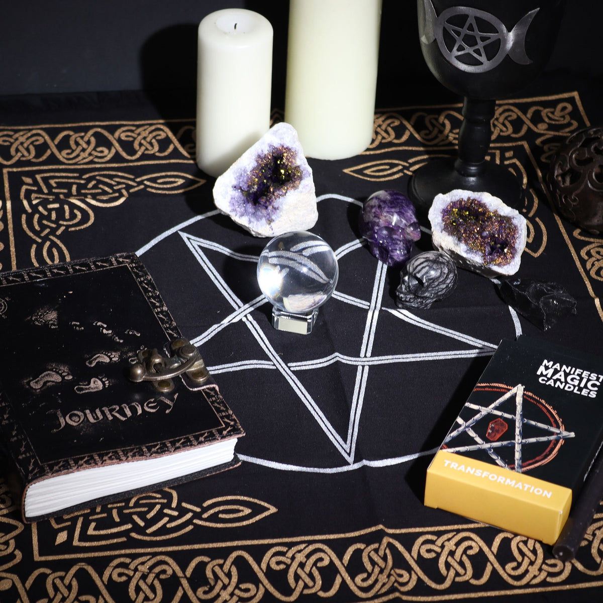 Mantel de altar con flecos · Pentáculo