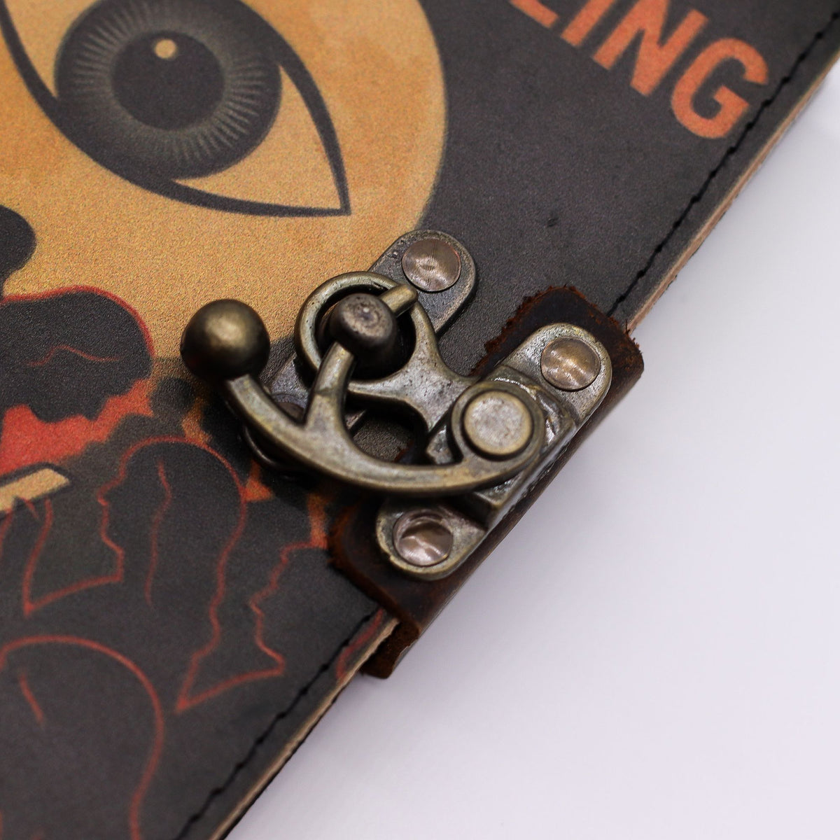 Cuaderno impreso en cuero – Detén el doomscrolling