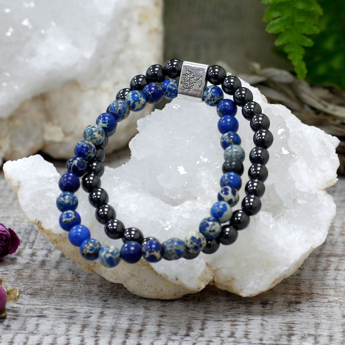 Pulsera de sodalita con cuentas magnéticas