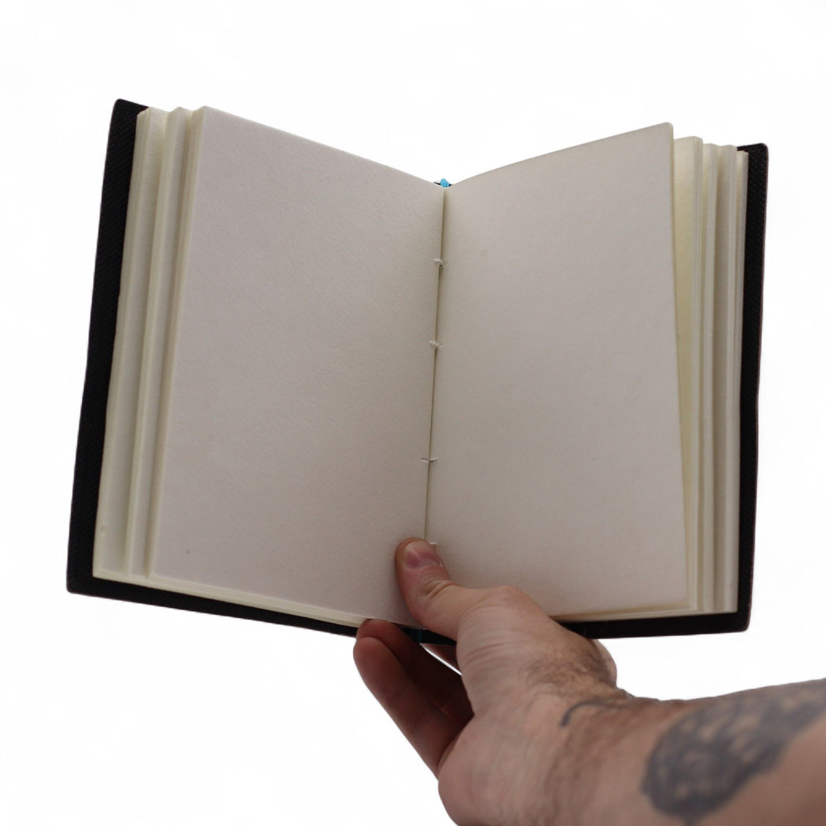 Cuaderno de cuero estampado · Chakras alineados