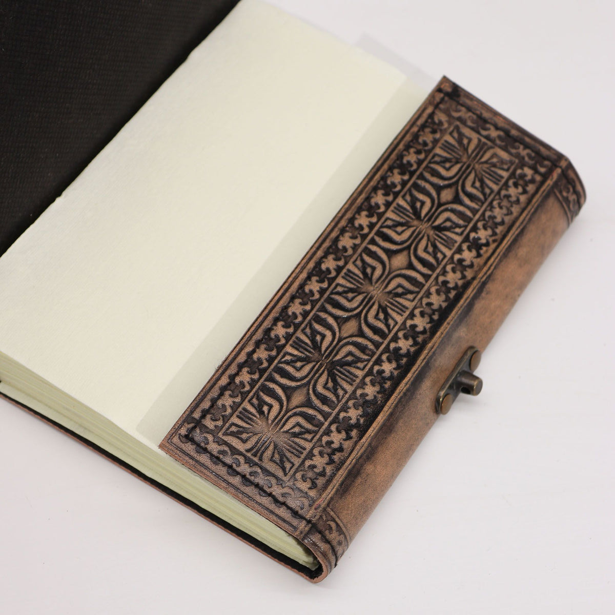 Cuaderno esotérico vintage · Hamsa