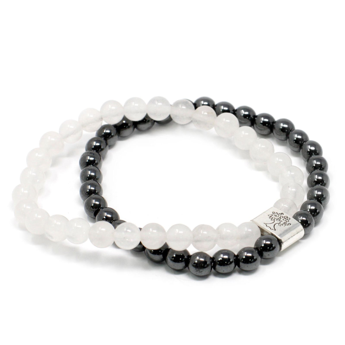 Pulsera de cuarzo blanco con cuentas magnéticas
