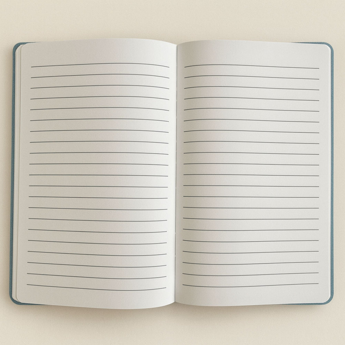 Cuaderno de terciopelo azul oscuro · Hija de la luna · 80 páginas
